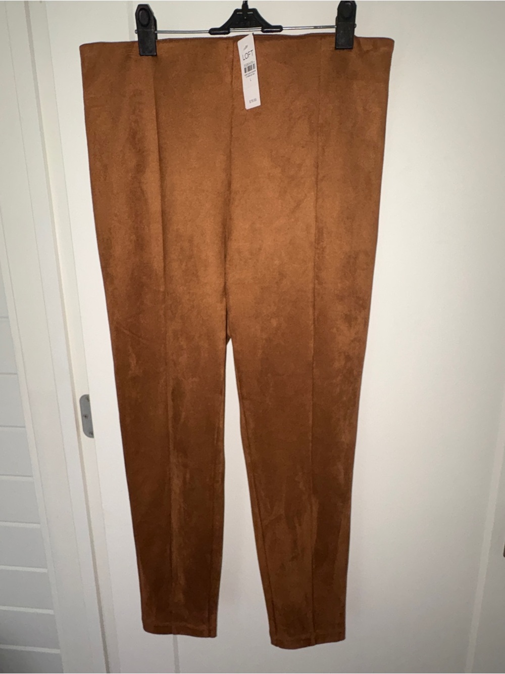 NWT $80 LOFT faux suede slim ankle pants sz L